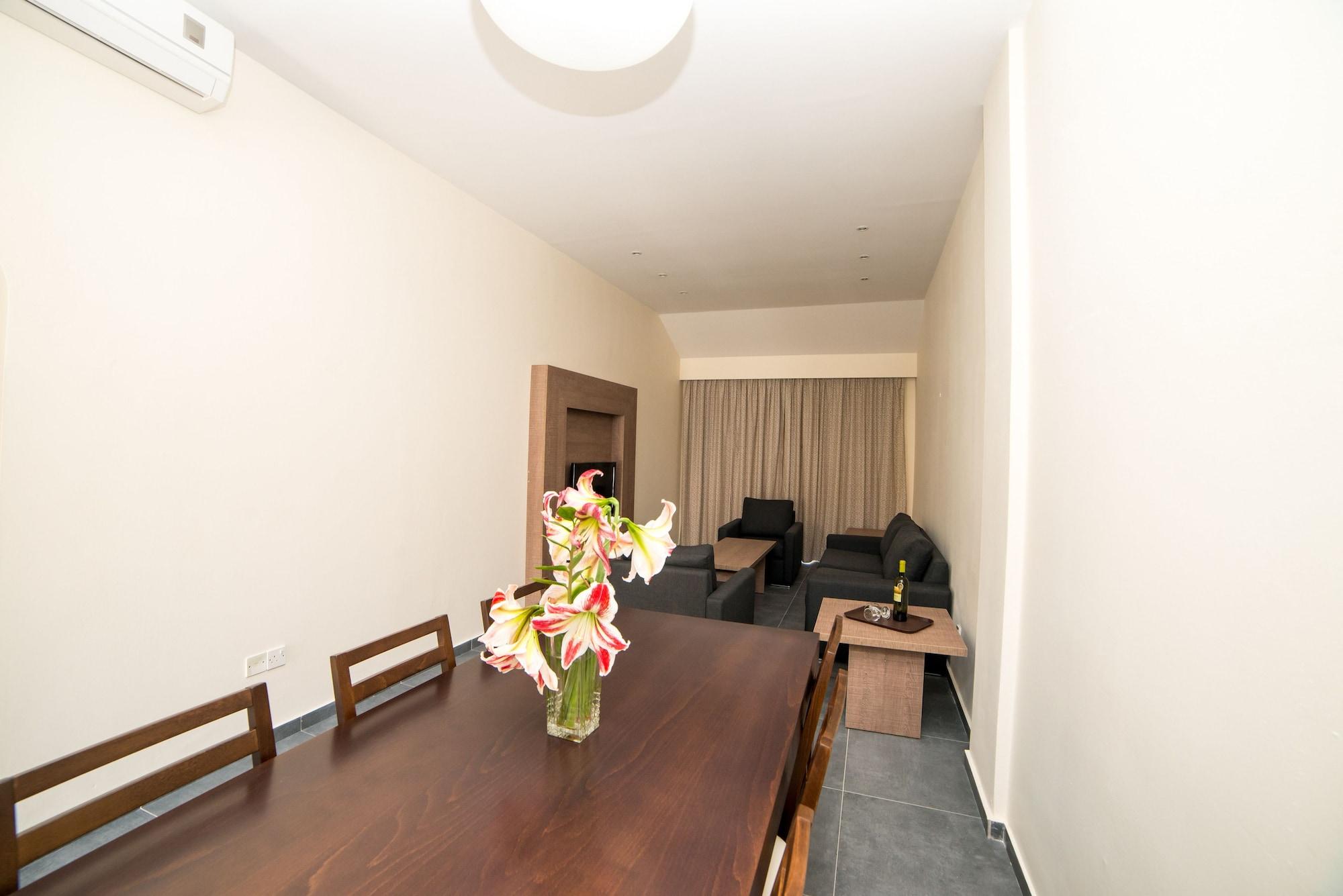 Ferienwohnung Helios 2 Paphos Exterior foto