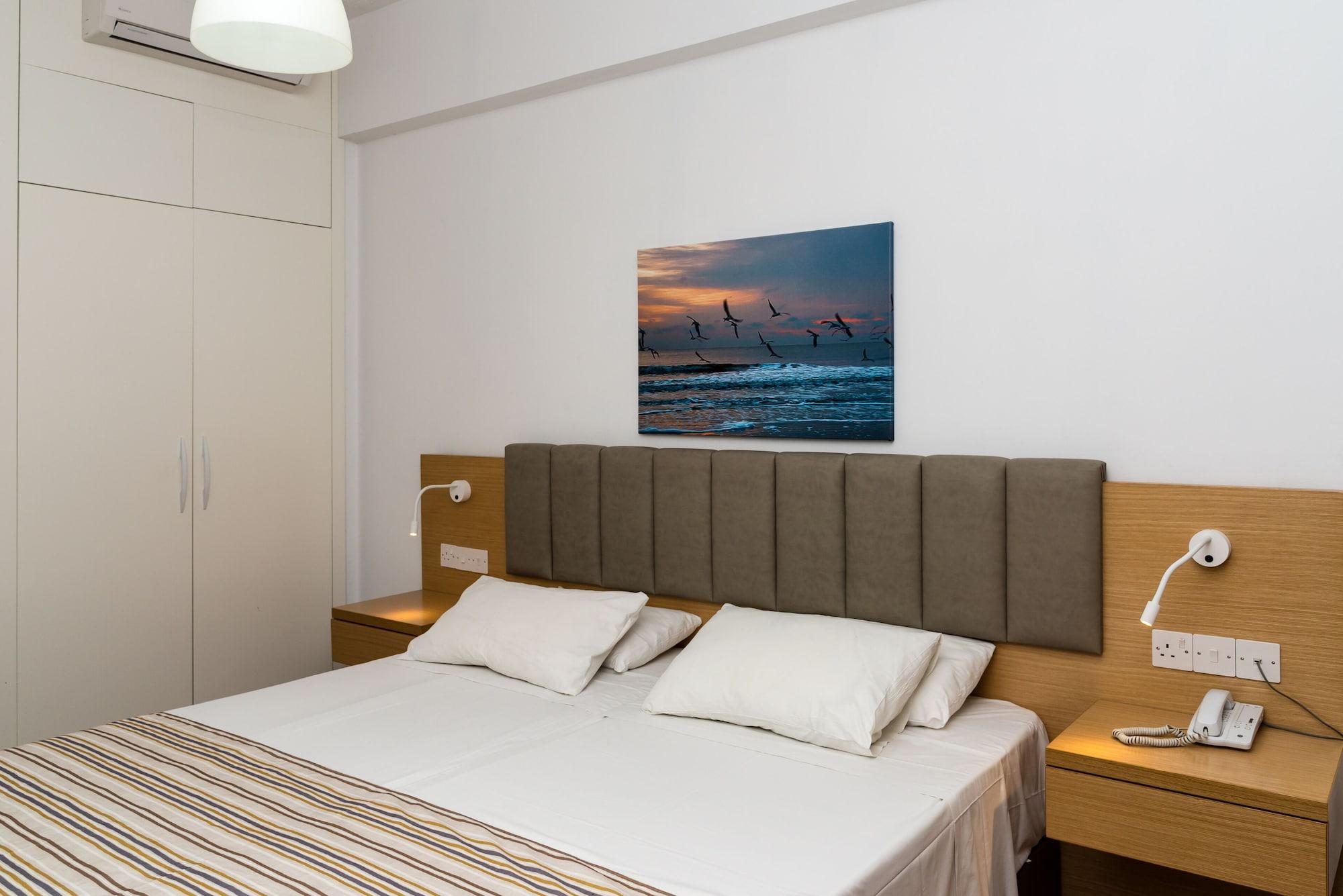 Ferienwohnung Helios 2 Paphos Exterior foto