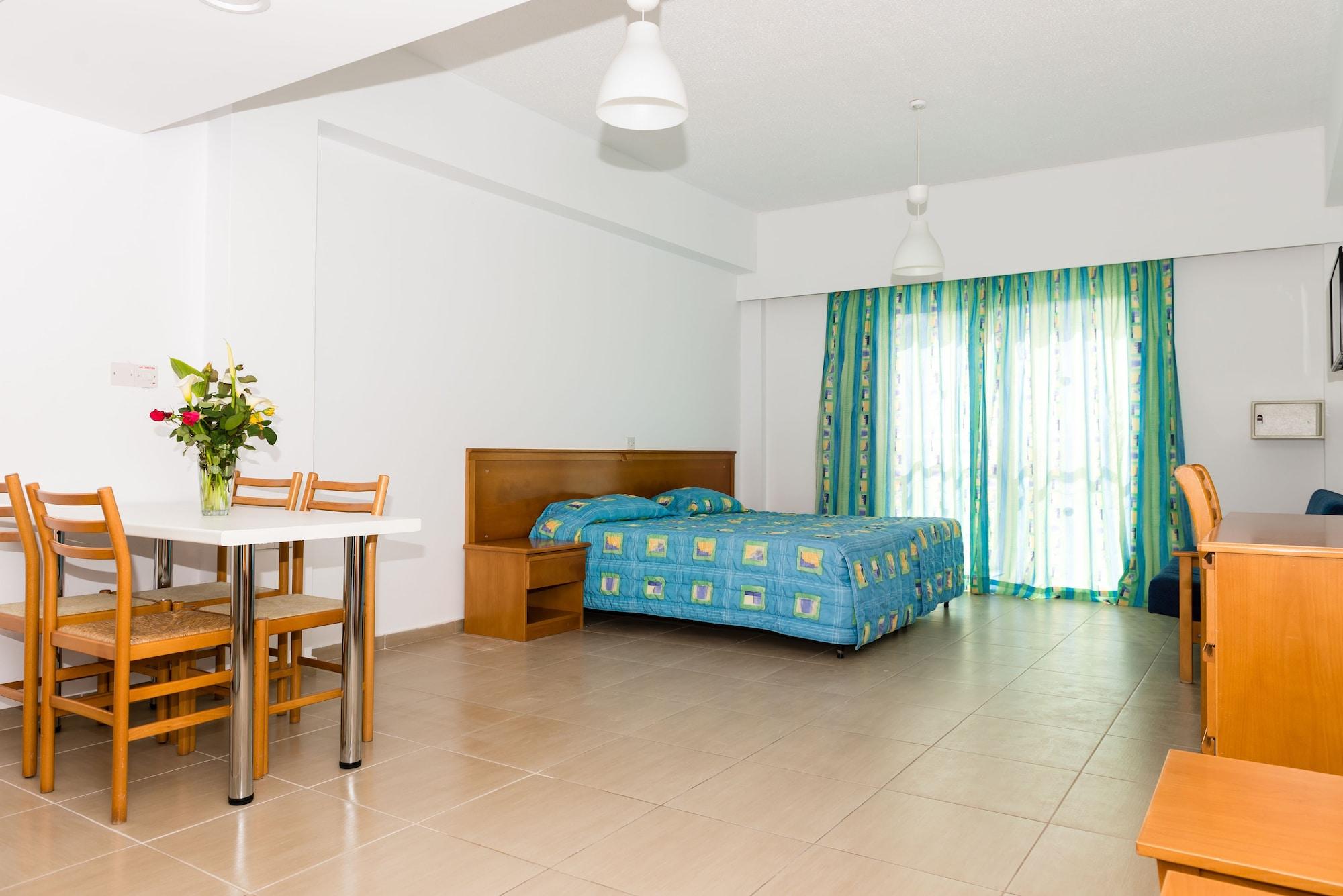 Ferienwohnung Helios 2 Paphos Exterior foto